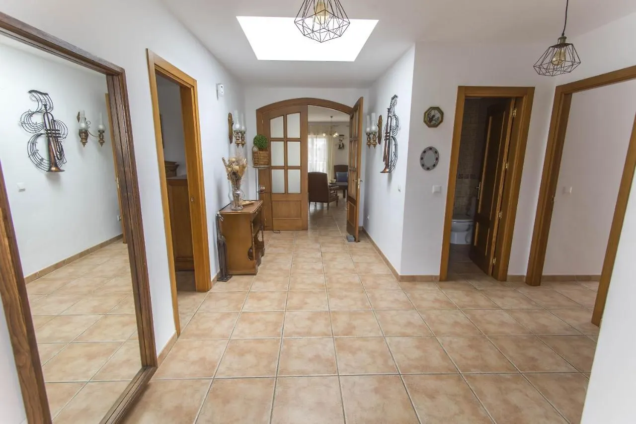 Villa Vallao نيرخا